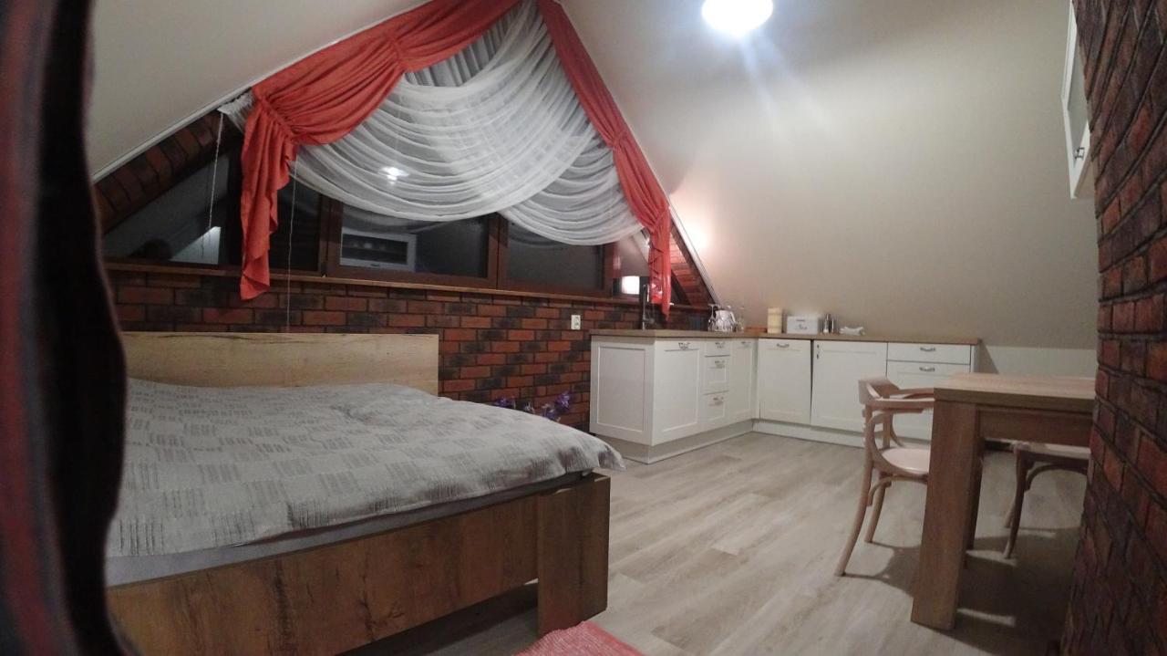 W Dolinie Sanu Villa Lesko Kamer foto